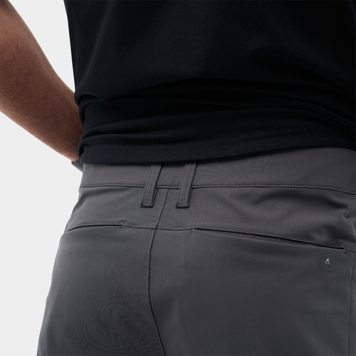 Outset Short 9"